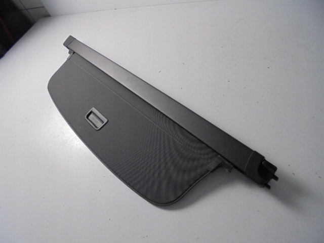 фото №1, Шторка багажника задняя audi a4 b9 kombi