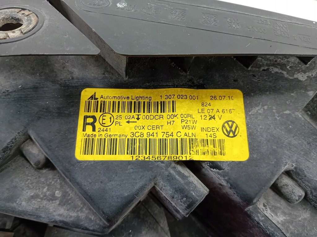фото №9, Лампа перед права ксенон vw passat cc 1k0941329 1307023001 1307329120