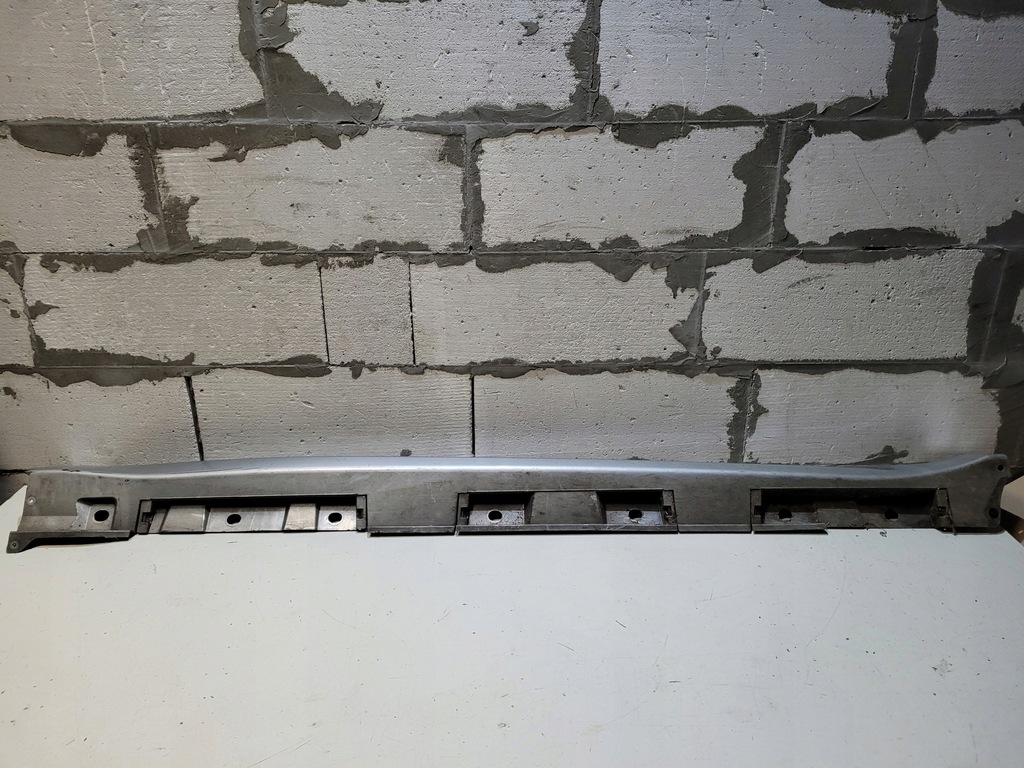 фото №5, Правая молдинг порог avensis t27 t29 15+