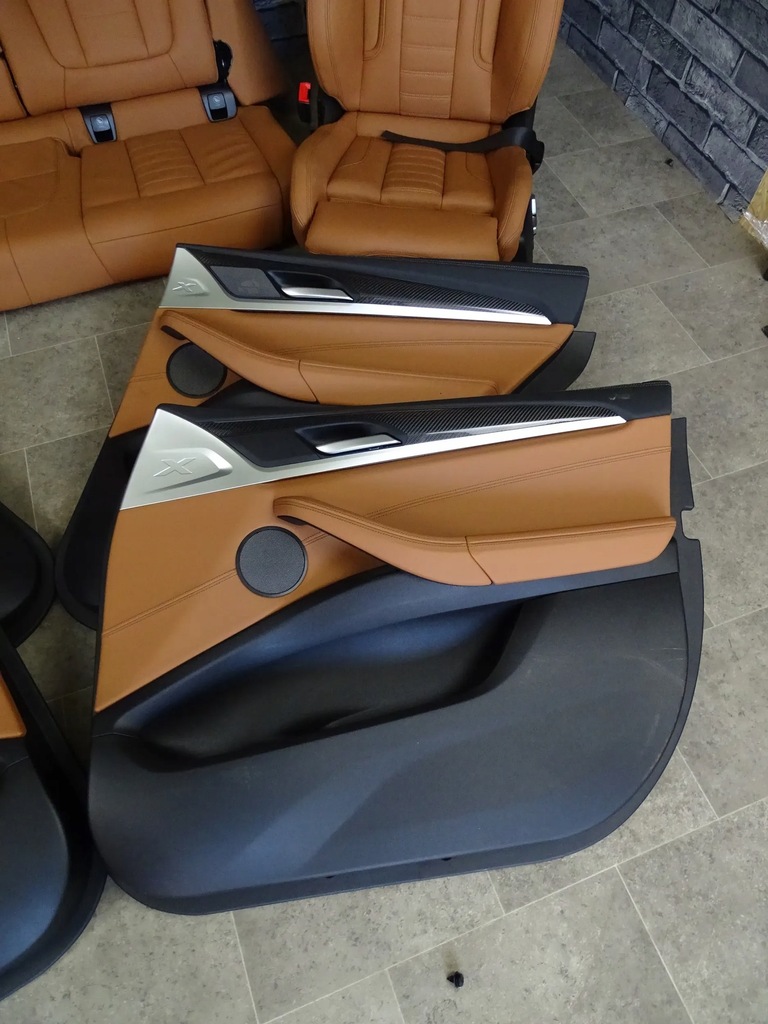 фото №6, Сиденья kompletny середина обшивки заднее сиденье m sport bmw f97 x3m g01 x3 nowe