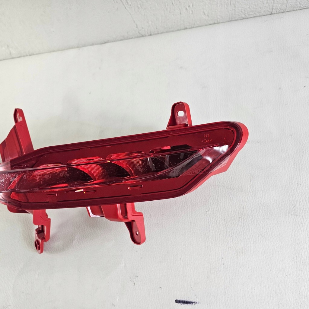 Лампа противотуманная левая задний  kia ev6 ev6 новая 92405cu150 в Украине