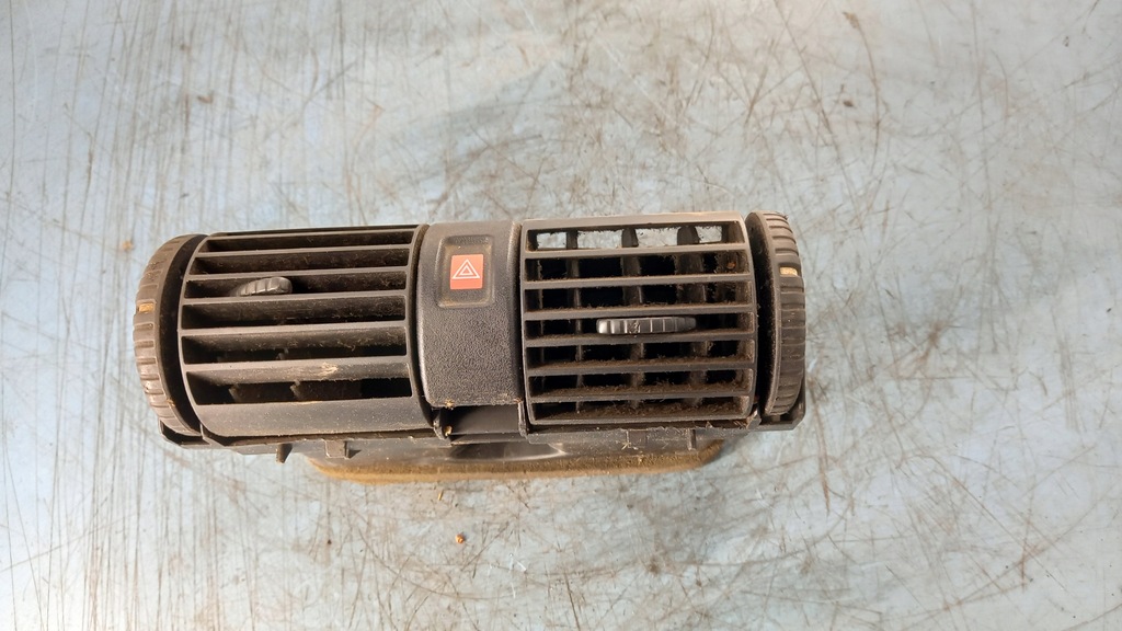 фото №1, Решётка обдув opel astra ii 1.7dti 99r