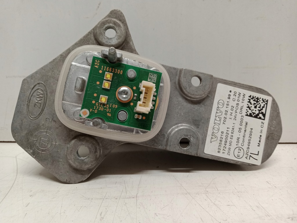 фото №7, Volvo fh 4 fh4 перетворювач модуль led drl 82358216