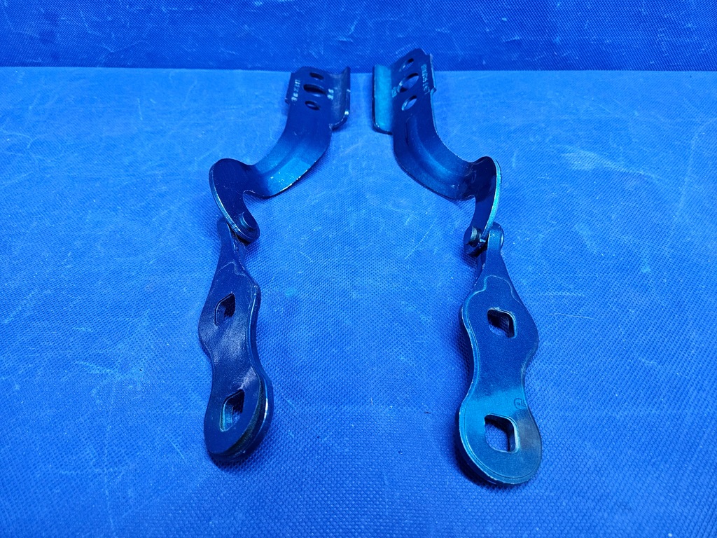 фото №7, Ford explorer mk6 2020- петлі кришки багажника задня лівий правий комплект