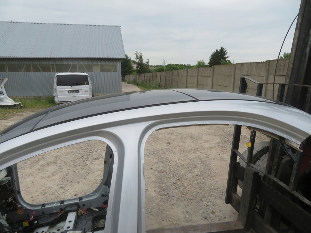 фото №8, Крыша панорама mercedes w205 c klasa 17r