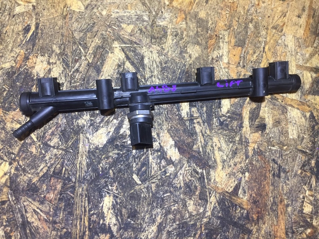 A4 b8 рестайлинг  1.8 tfsi молдинг датчик 06h906051f Киев