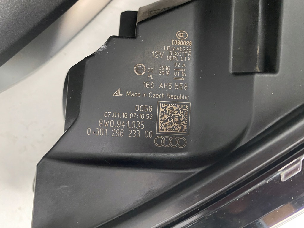 фото №5, Audi a4 b9 allroad бампер капот pas лампы matrix перед комплект белый ls9r