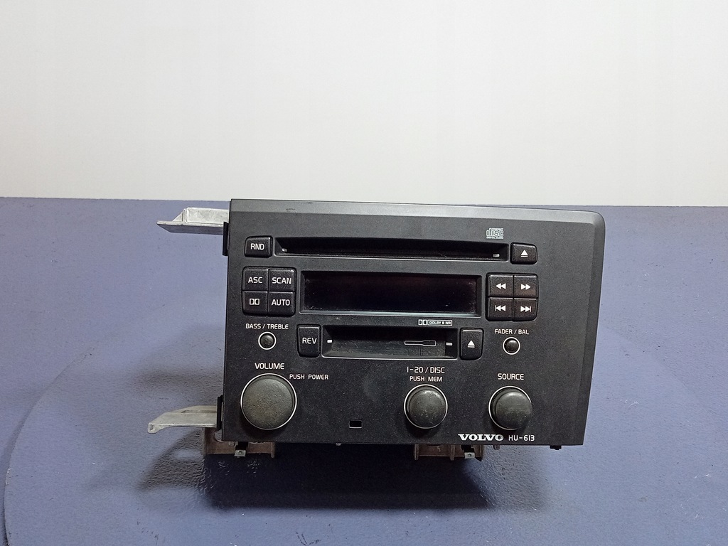 фото №1, Volvo s60 i радио заводской 30657700