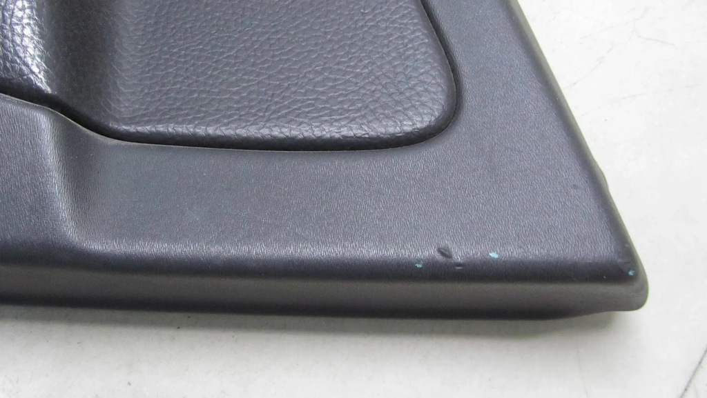 фото №11, Volvo xc60 обшивка обивка правая перед 08-