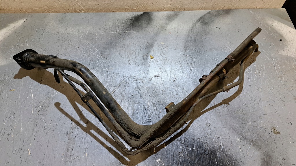 фото №1, Suzuki baleno 15-19 труба заливной топлива