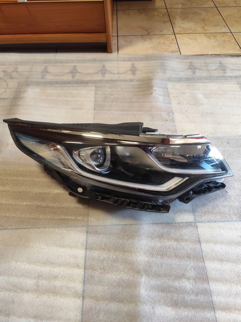 фото №1, Фара правый kia optima 2015- nr оригинал 92102d7520