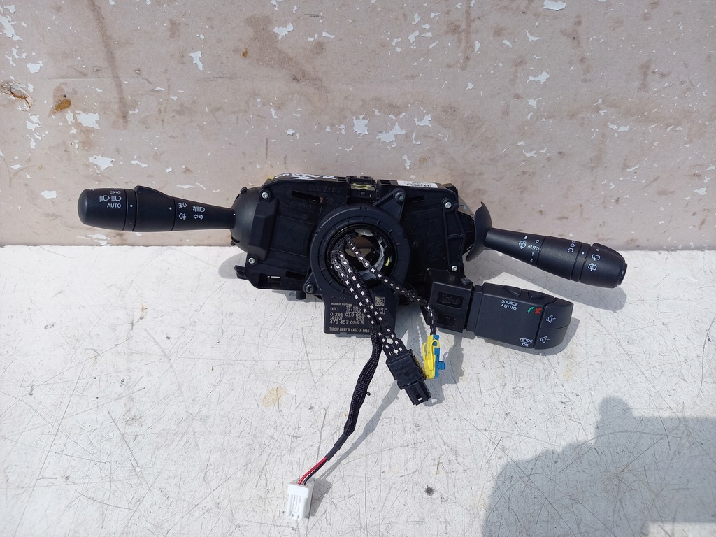 фото №1, Переключатели лента renault captur i