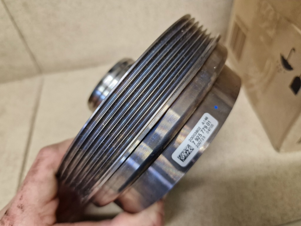 Koł шкив bmw 11237925779 mini в Украине