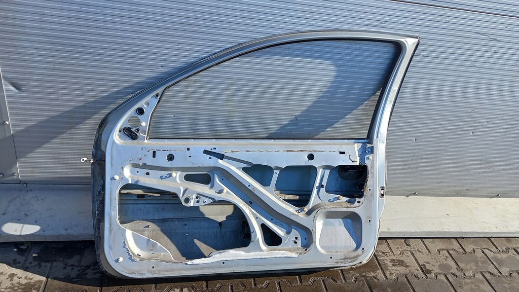 фото №11, Дверь правое перед peugeot 206 04r hb