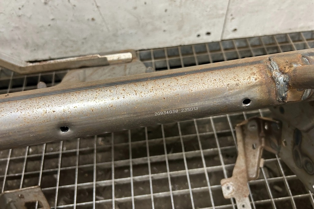 фото №8, Каркас консолі chevrolet camaro 20934038 3.6l бензиновий 241kw 2014