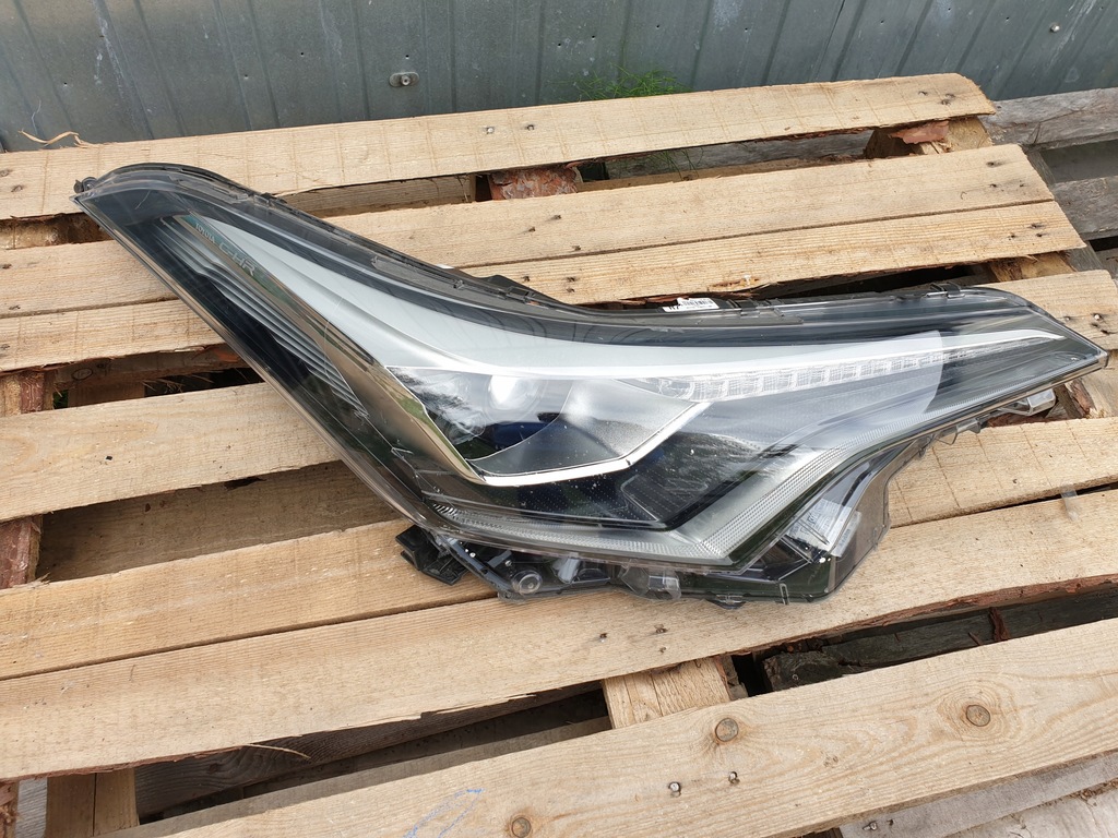 фото №1, Toyota chr c hr led лампа права перед передня