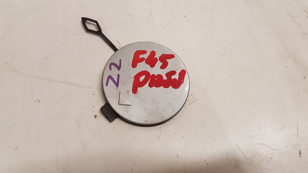 фото №1, Bmw оригинальный номер 7301546 заглушка фаркоп бампера