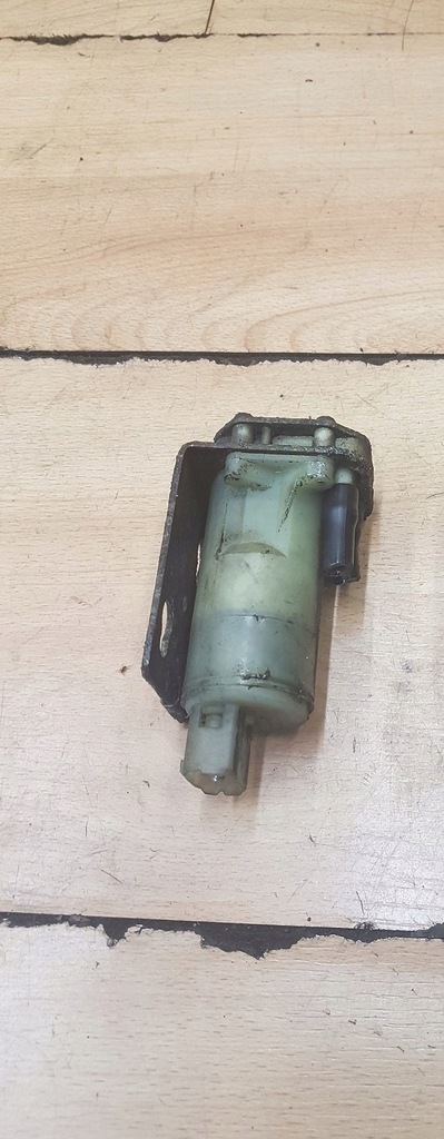 фото №1, Помпа омивача volvo 240