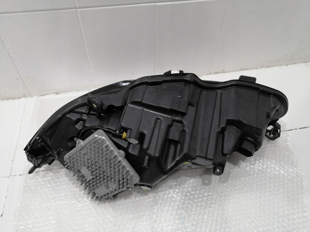 фото №12, Лампа права передня перед jaguar f-pace lift x260 x761 halmar 8501