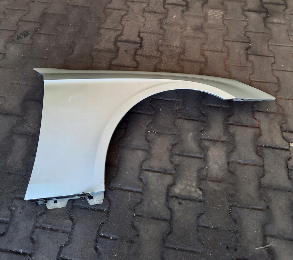 фото №1, Крыло правый перед mercedes cls c219