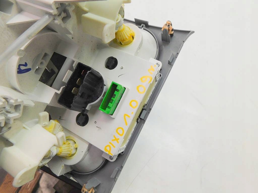 фото №9, Nissan pixo alto 2009r панель обдув кондиционера