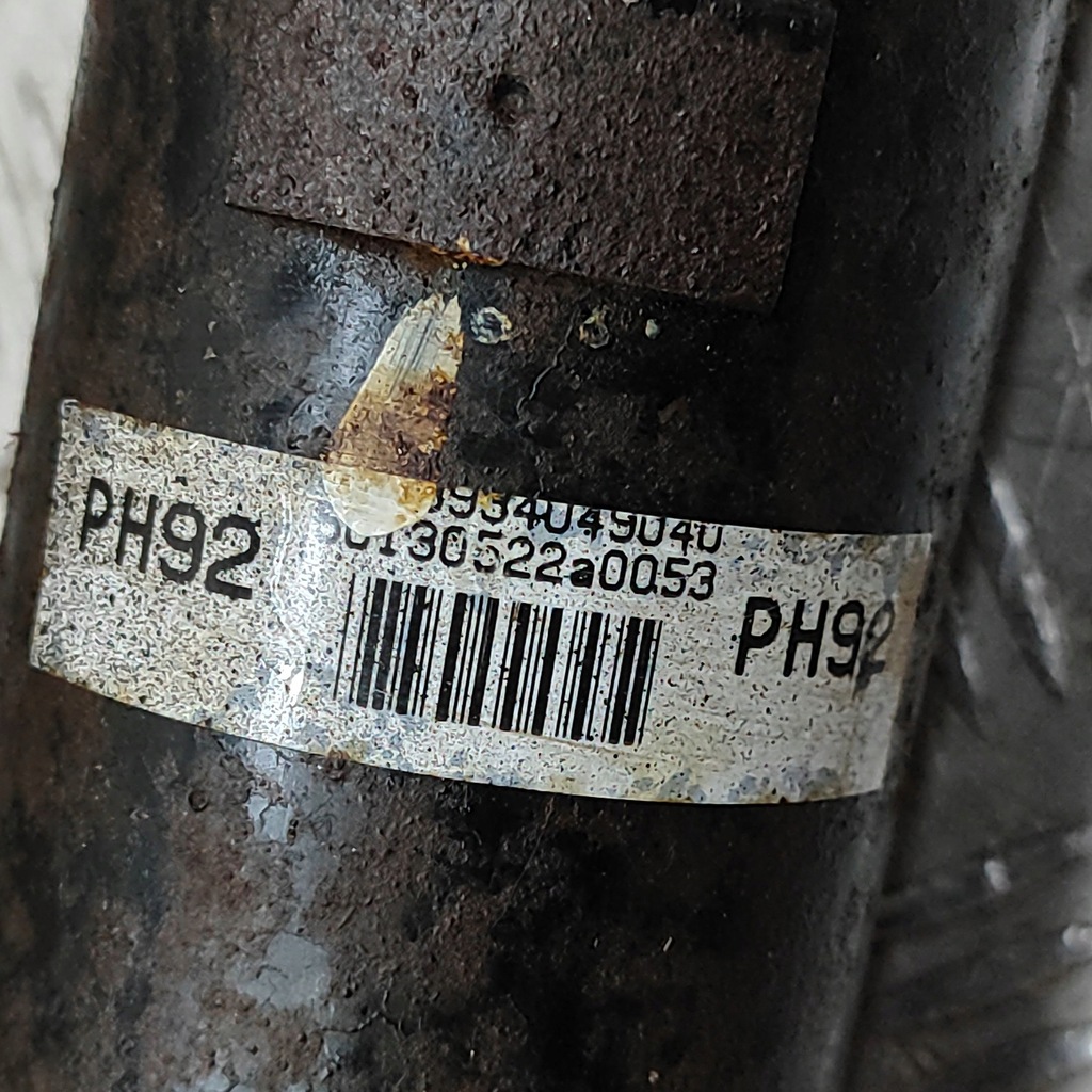 фото №6, Toyota hiace h50, h60, h70 2001 средний wał приводной