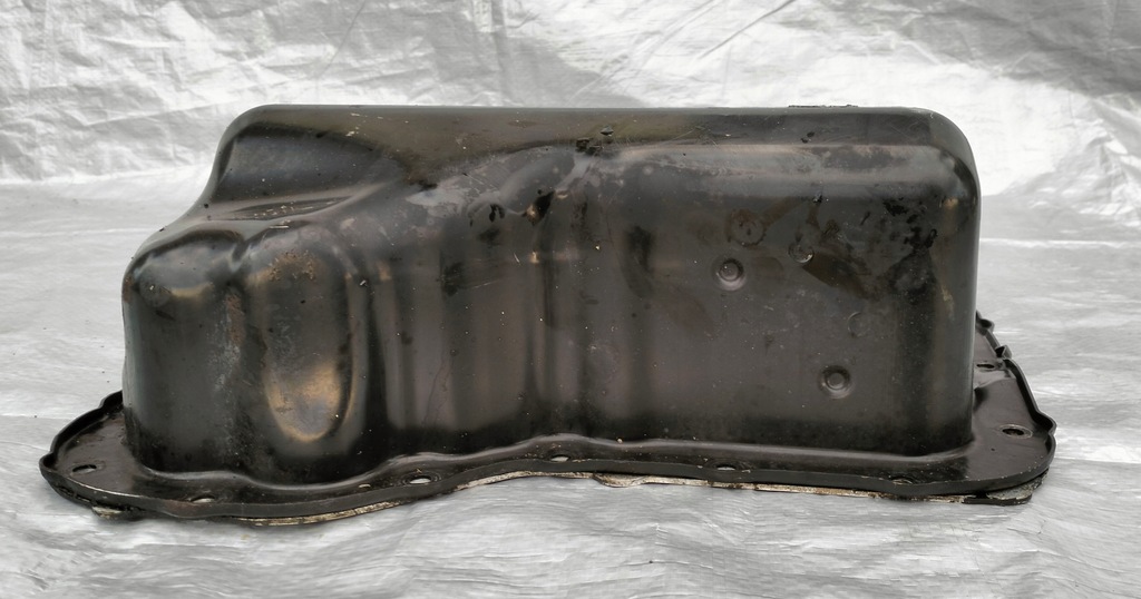 фото №5, Поддон масляная citroen c5 iii x7 c6 peugeot 407 3.0 2.7 hdi 5u3q-6675-ac