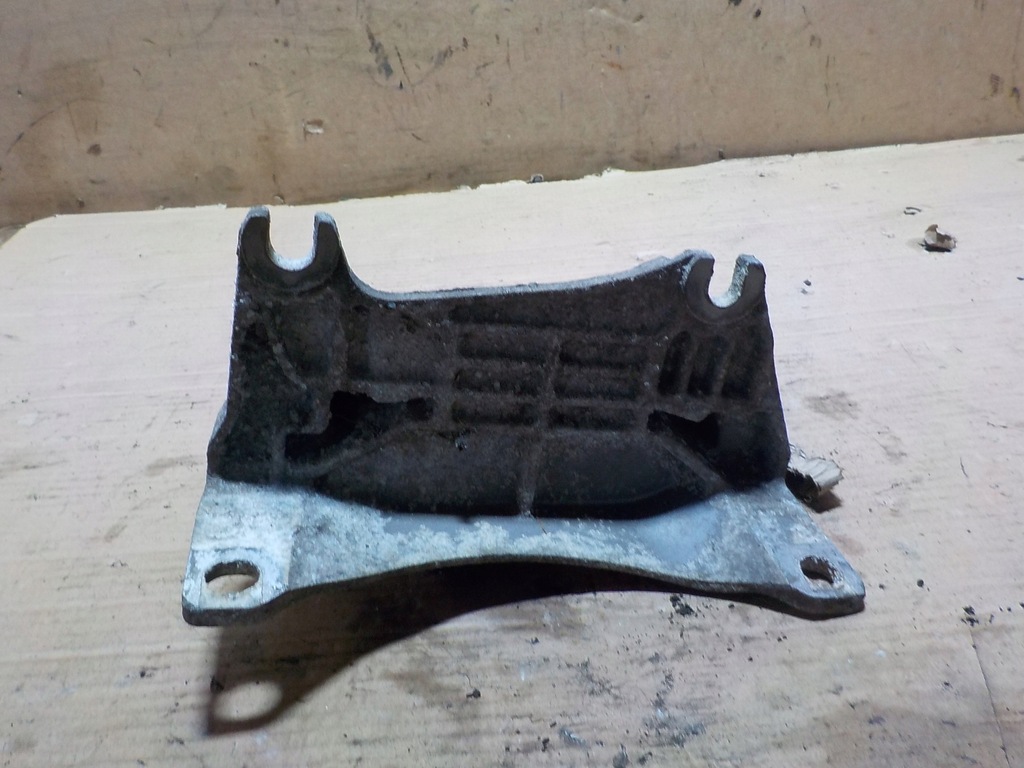 фото №2, Кронштейн коробки передач renalut fluence 10r