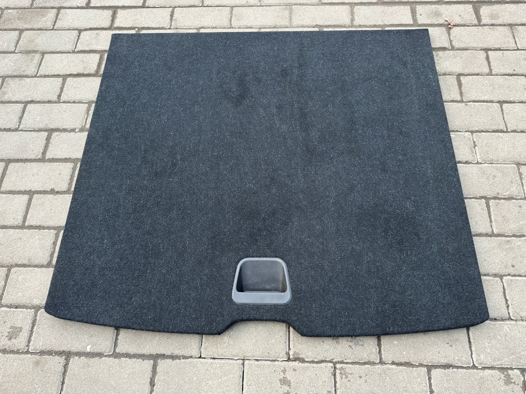 фото №1, Volvo xc40 коврик пол багажника 31440913