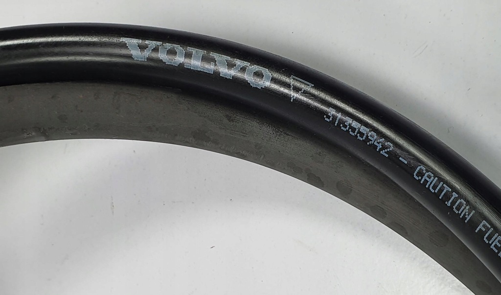 фото №4, Шланг трубка пального volvo v70 iii 2.4 d5 31355942