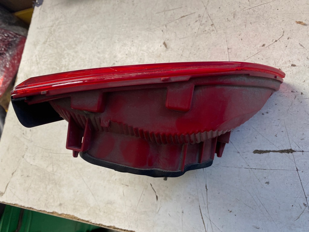 фото №11, Vw touran лампа правый задняя w крышка 1t0945094