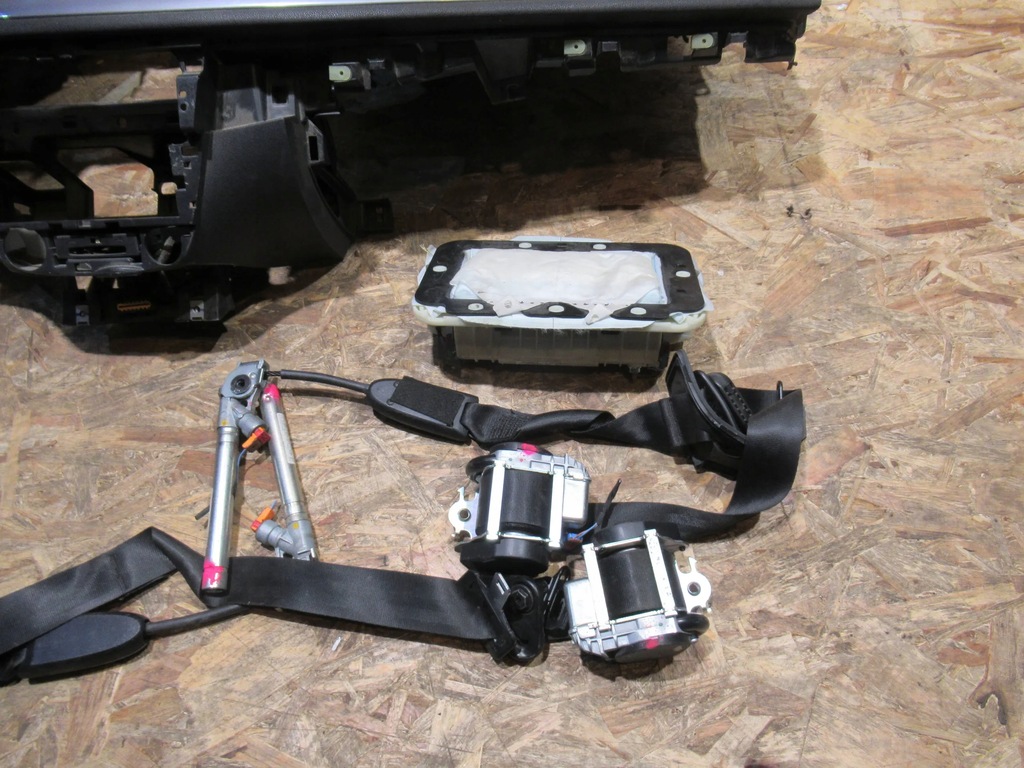 фото №6, Приборная панель комплект renault megane iii