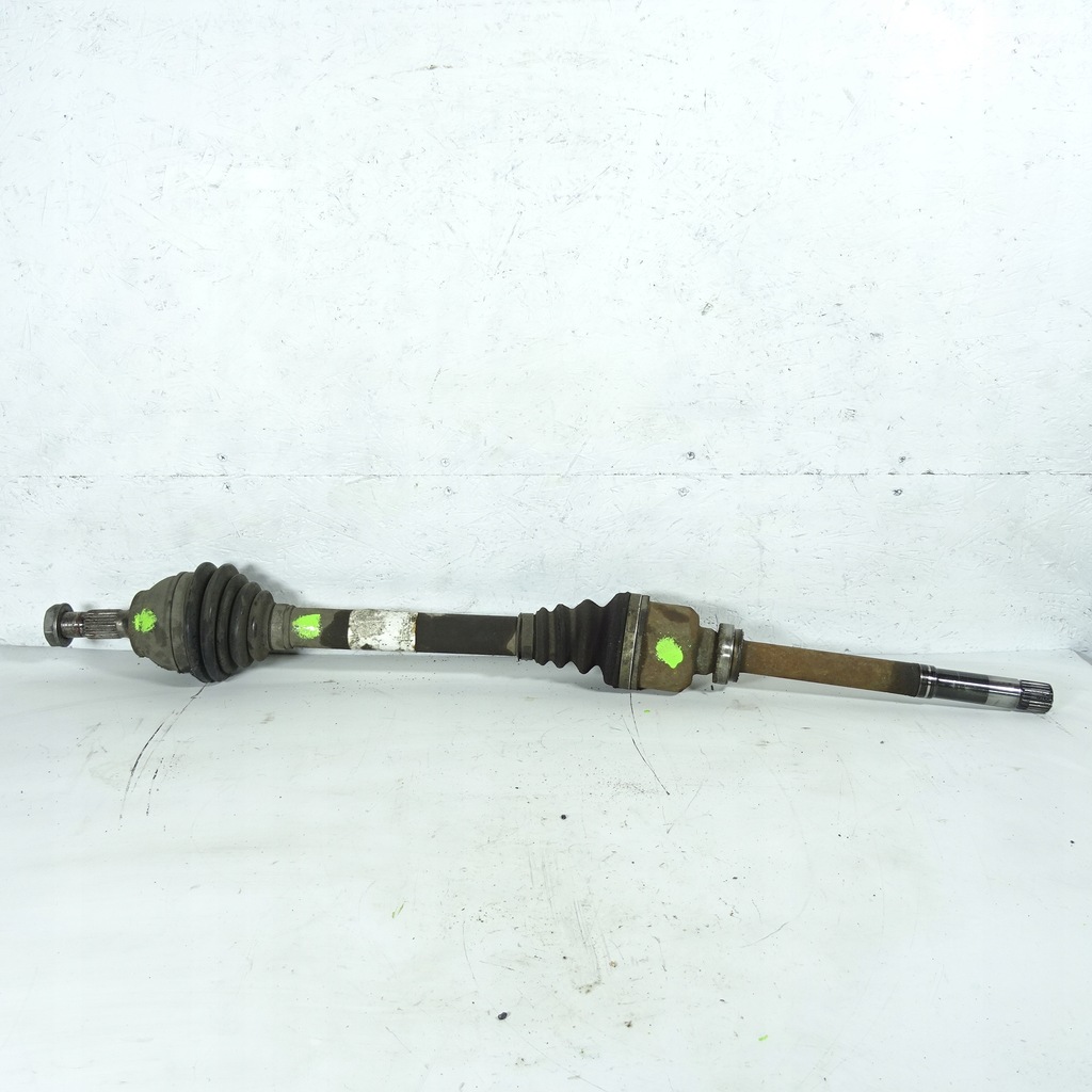 фото №1, Citroen c3 picasso 1.6hdi приводной вал правая перед