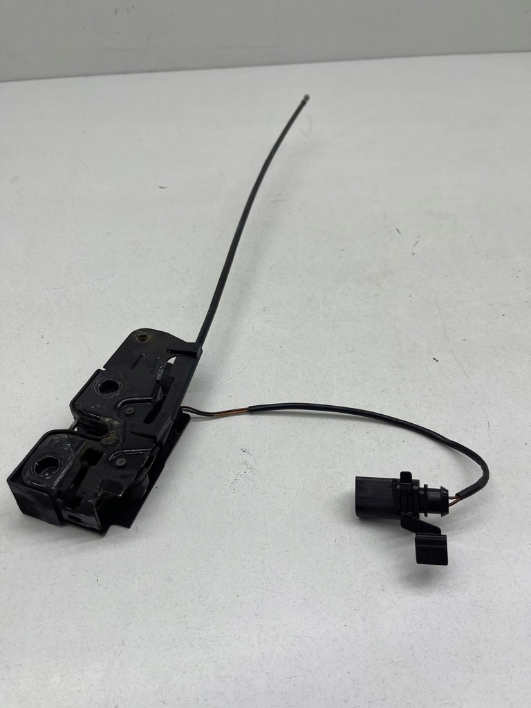 фото №7, Audi q7 4l 3.0 tdi замок капот крышки двигателя