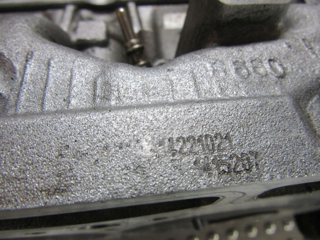 фото №9, Suzuki grand vitara ii 1.9d 2007 головка двигуна