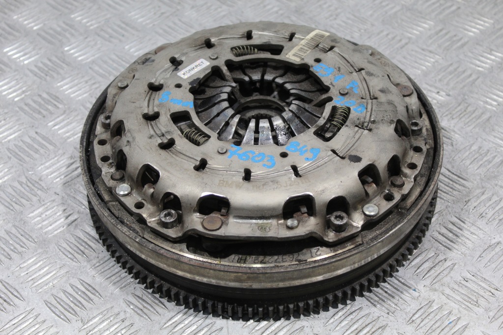 фото №1, Сцепление двухмассовый маховик bmw 3 e90 e91 lift 7603849