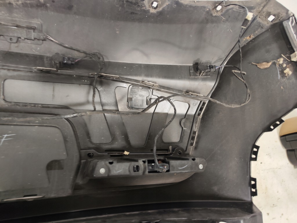 фото №15, Бампер задняя задний kompletny pdc bmw i3