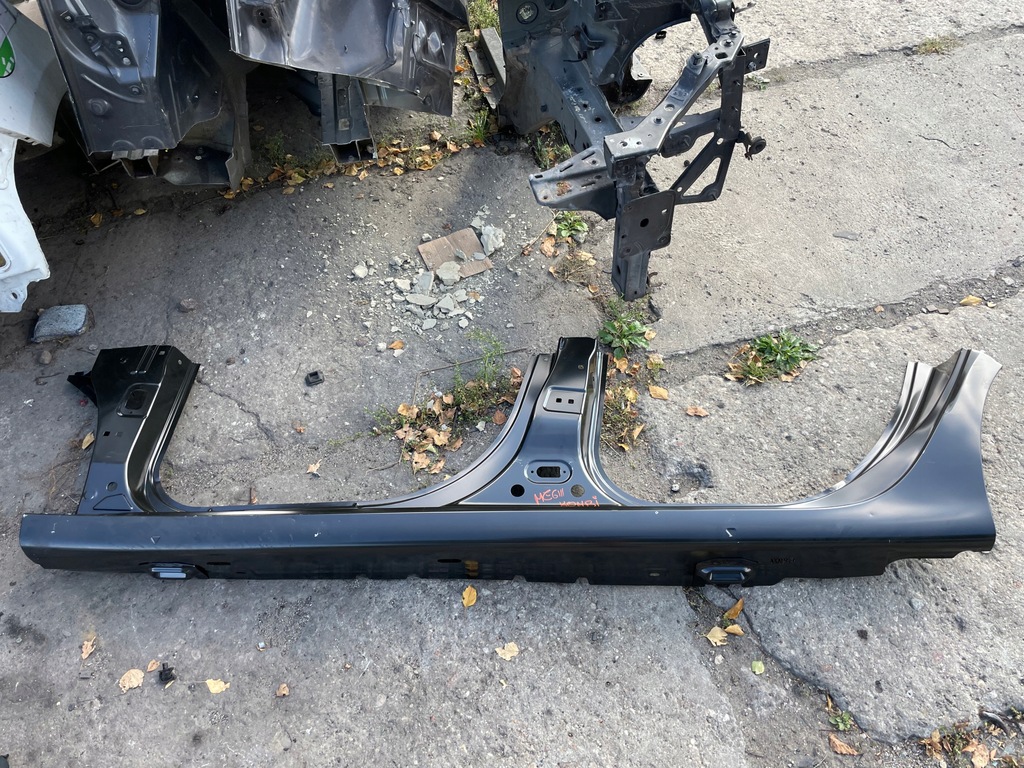 фото №1, Поріг обшивка megane iii kombi