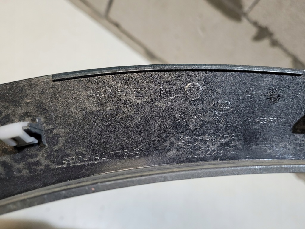 фото №9, Молдинг крыла перед левая land rover defender 2