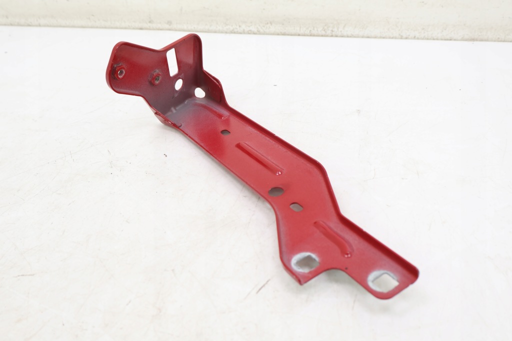 фото №2, Alfa romeo giulia кронштейн крила ліва 414