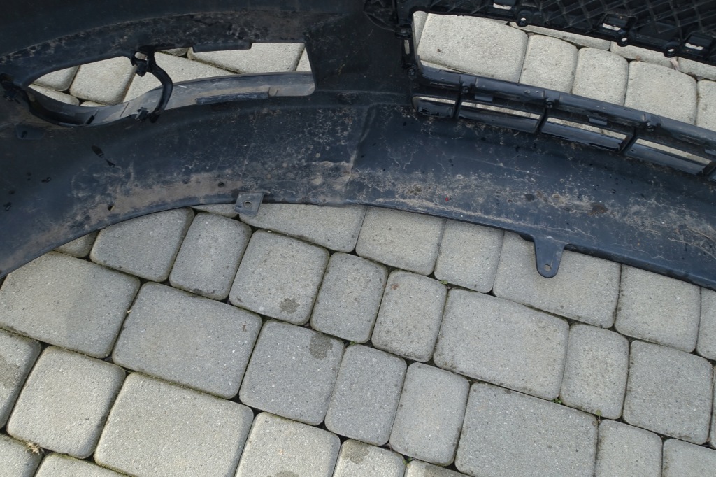 Купити Audi a3 8p0 05-08 бампер передній оригінал