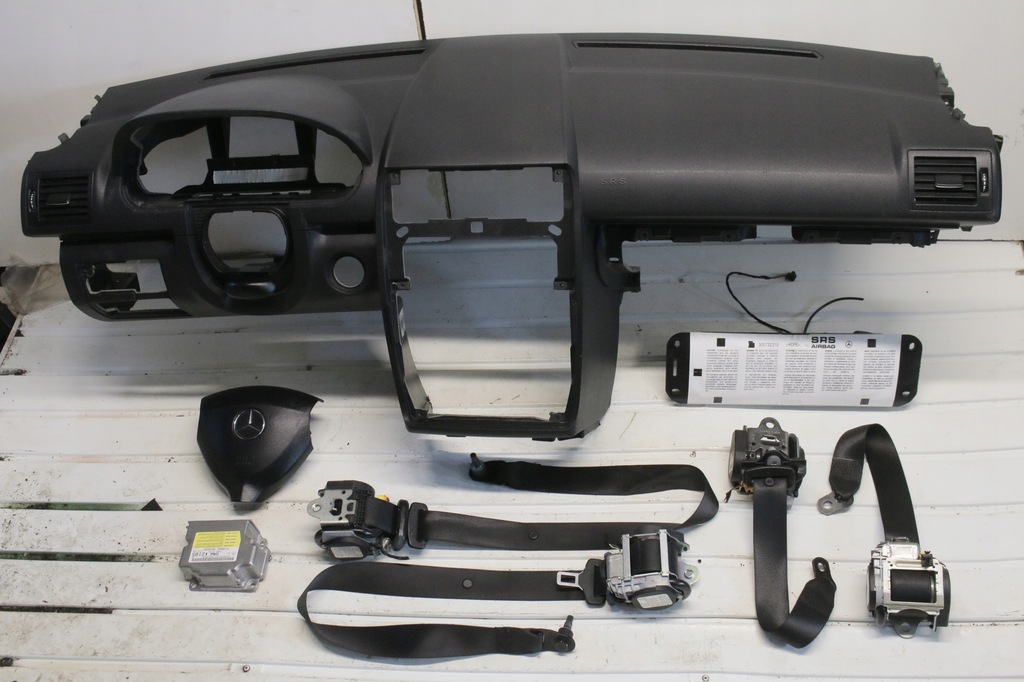 фото №1, Консоль подушки безпеки mercedes w169