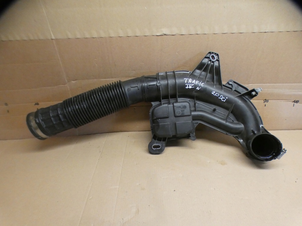 Купить Шланг воздухозаборник труба воздуха интеркулер renault trafic iv 165756662r