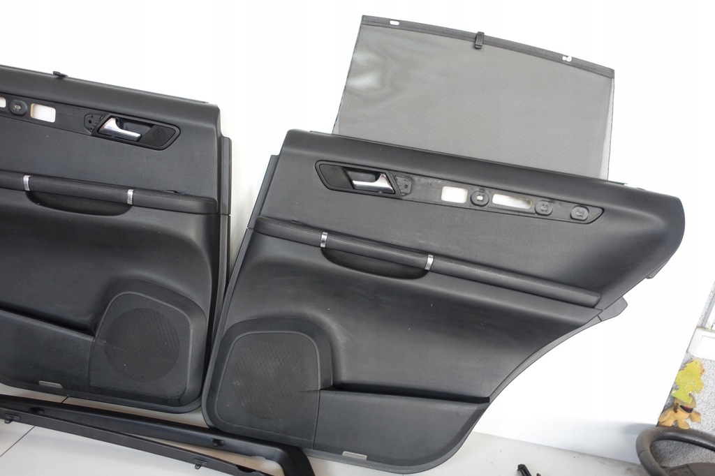 фото №4, Mercedes w251 оббивка двері обшивка шторка шторка