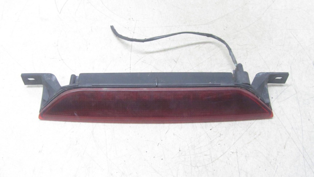 Купить Dodge caliber третий свет стоп 05303754ad 05-