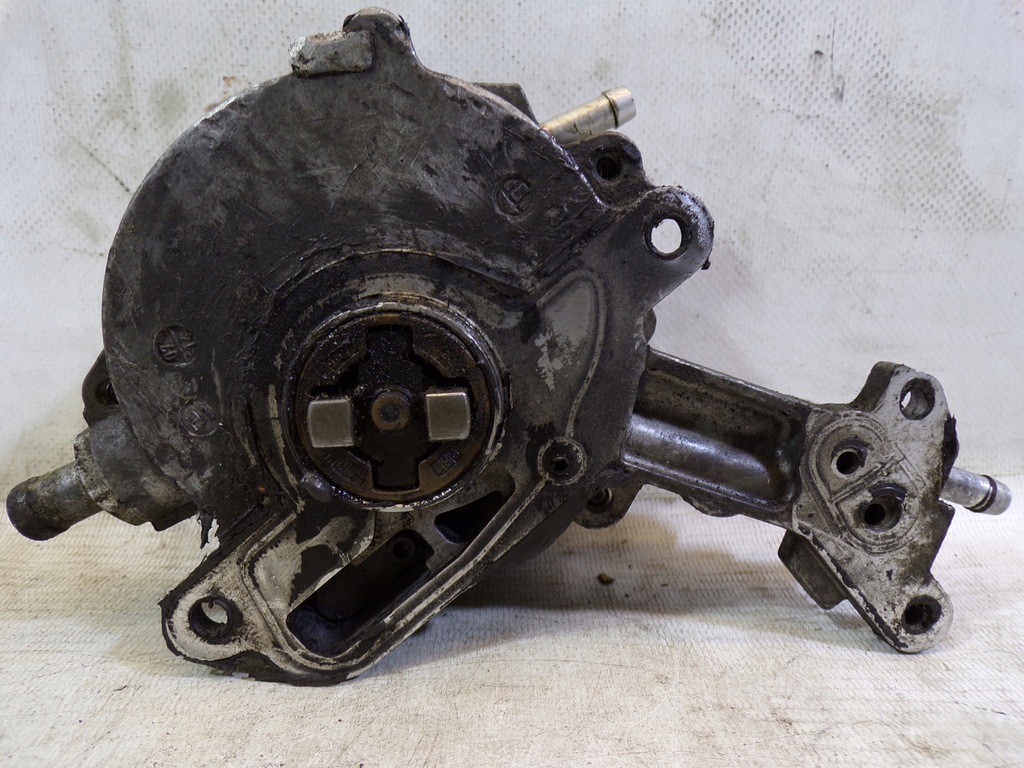 фото №1, Насос вакуум 1.9 tdi bosch 2
