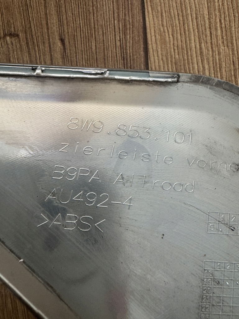 фото №8, Audi a4 b9 lift allroad молдинг хром ліва бампер перед 8w9853101