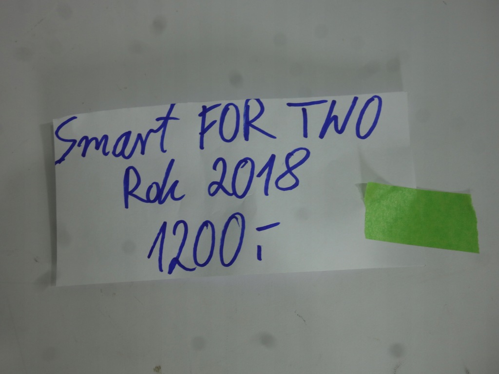 Стекло лобовое передняя smart for two 2018 год Киев
