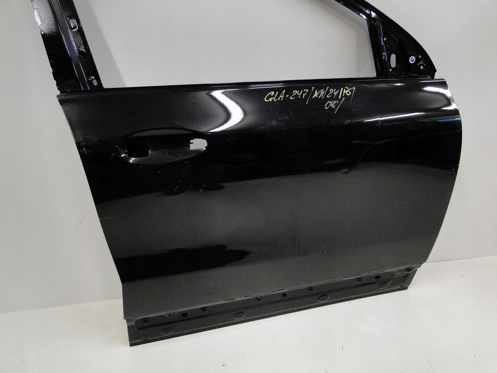 фото №7, Mercedes gla 247 h247 eqa h243 243 дверь передние правое a2477202803 040