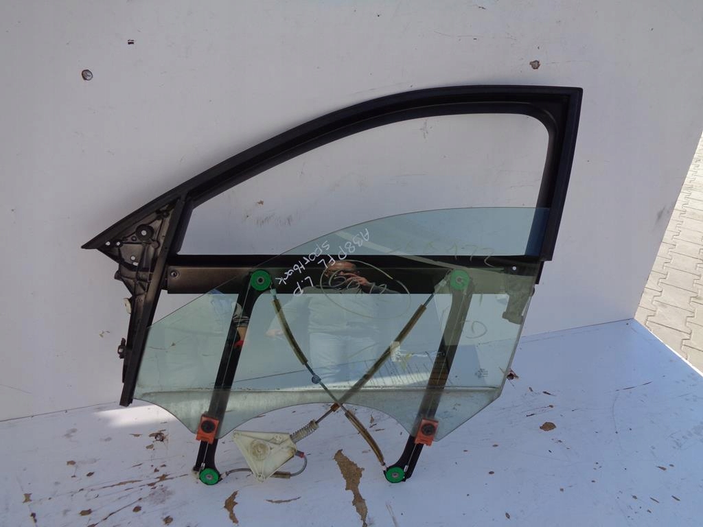 фото №1, Механизм стекло левый перед audi a3 8p sportback